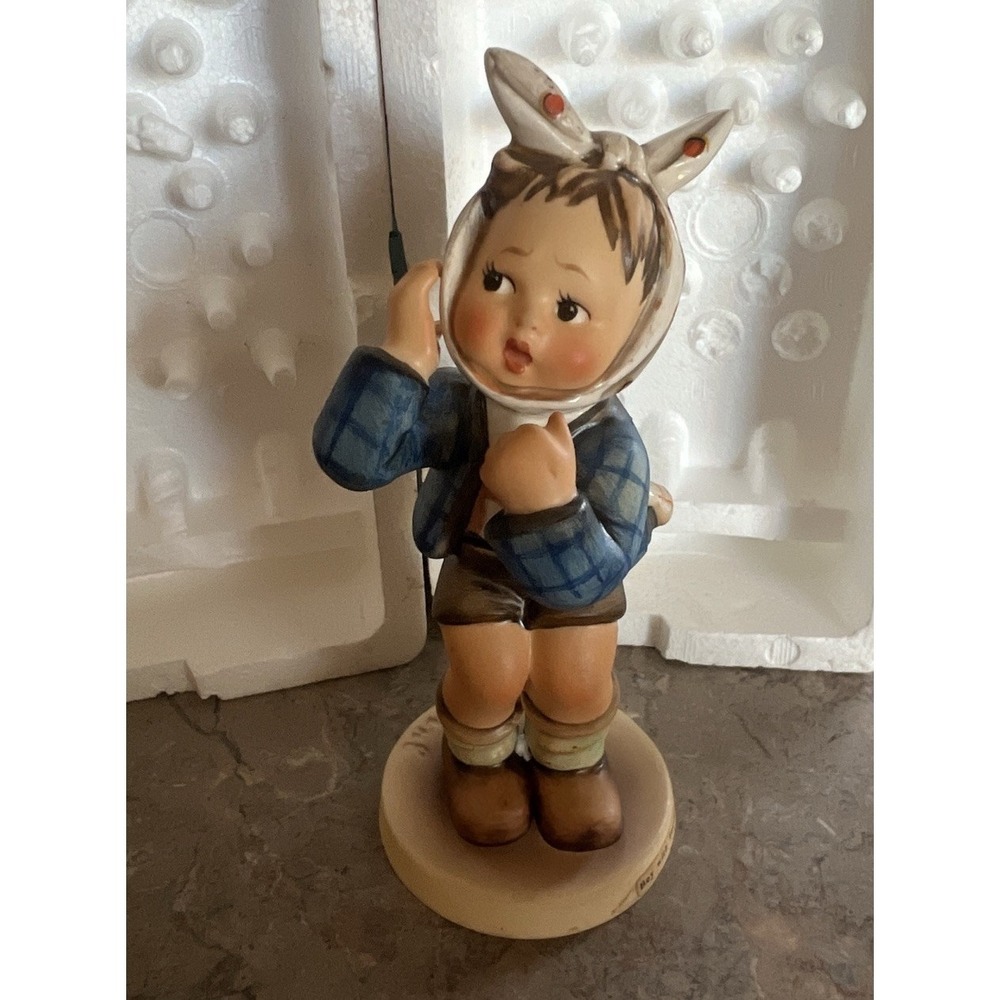Vintage Hummel Figurine Boy With Toothache #217